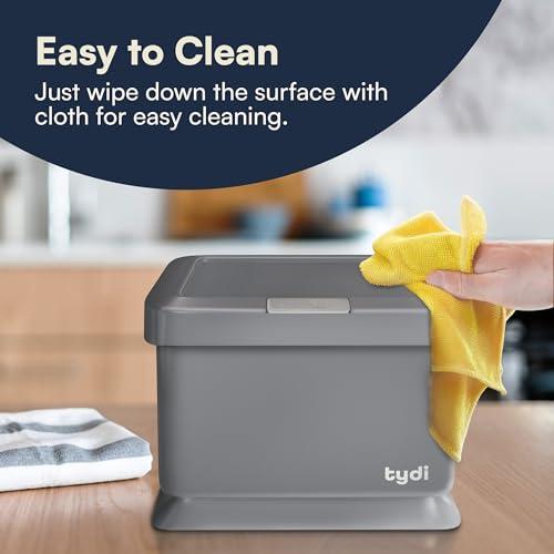 Cleaning countertop compost bin