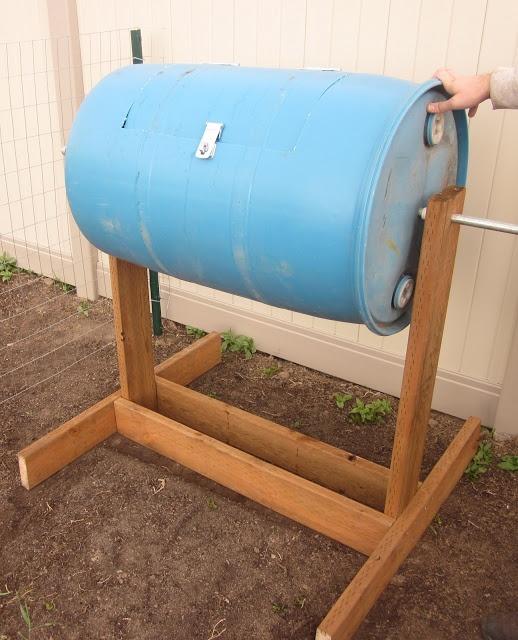 DIY recycled compost tumbler barrel
