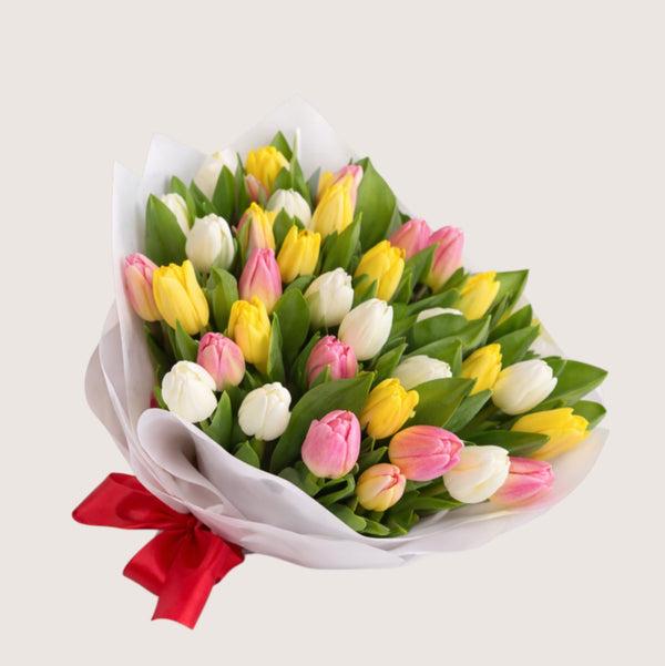 Elegant tulip spring bouquet